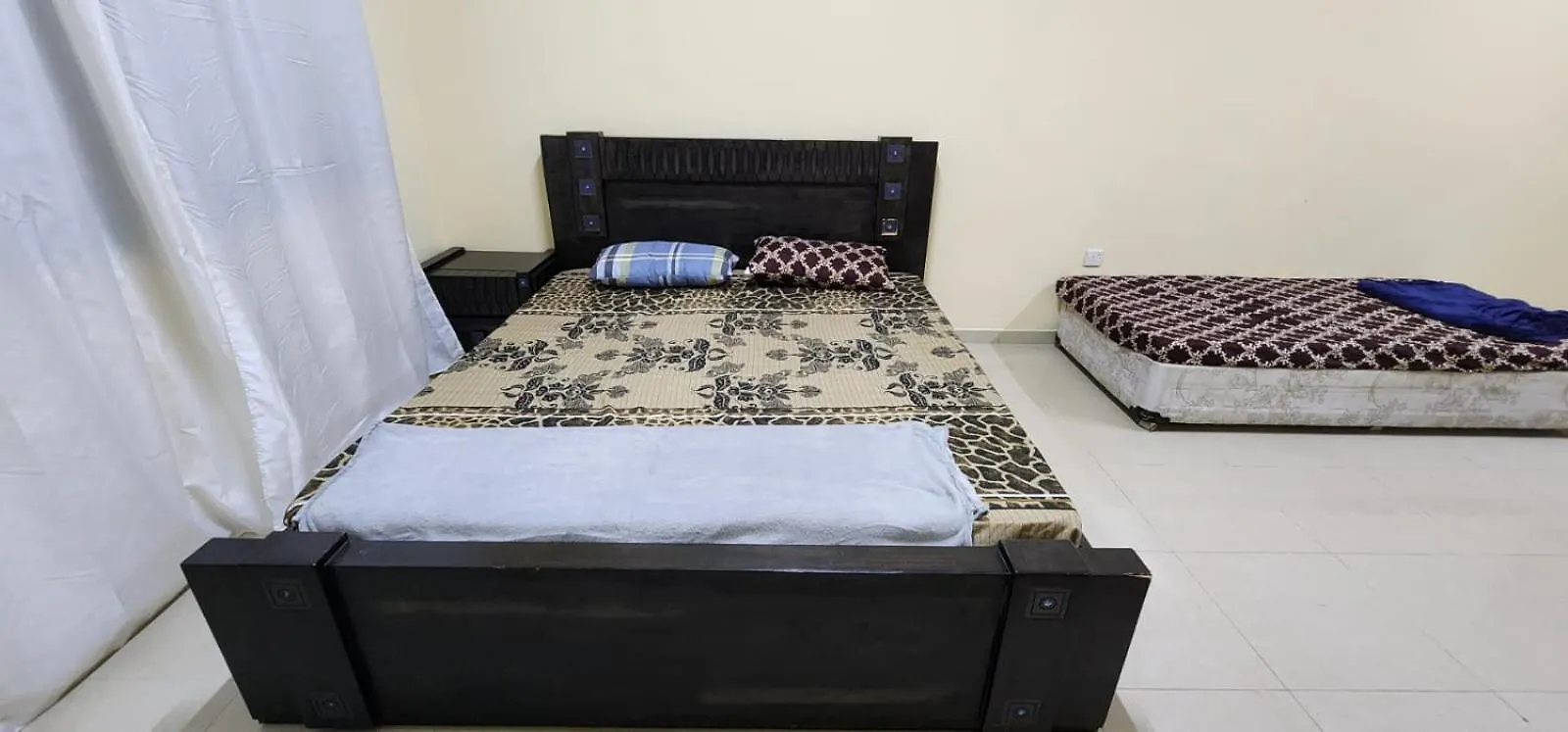 Your Friendly Home Room Sharjah 0*,